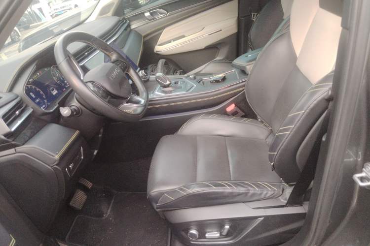 Used Lynk & Co 05 2022 2.0T Two-Wheel Drive Shine Halo Left Front Seat