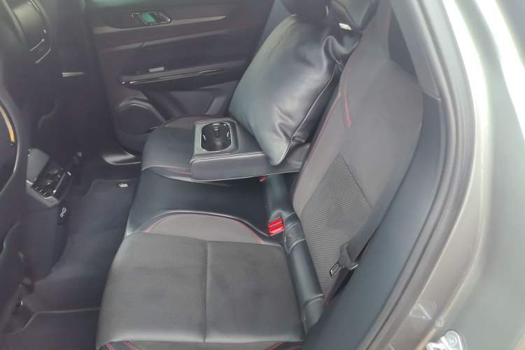 Used Lynk & Co 05 2022 2.0TD Four-Wheel Drive Dynamic Halo Left Rear Seat