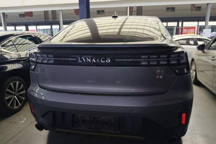 Used Lynk & Co 05 2022 2.0T Two-Wheel Drive Shine Halo Rear