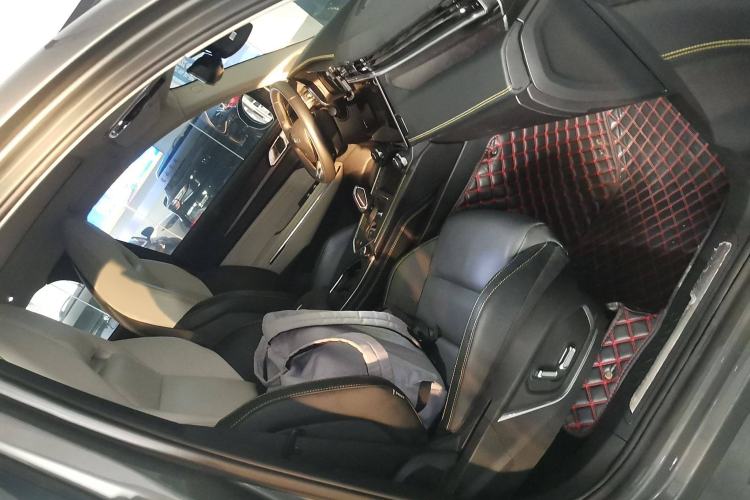 Used Lynk & Co 05 2022 2.0TD Two-Wheel Drive Zhaoyang Plus Right Front Seat