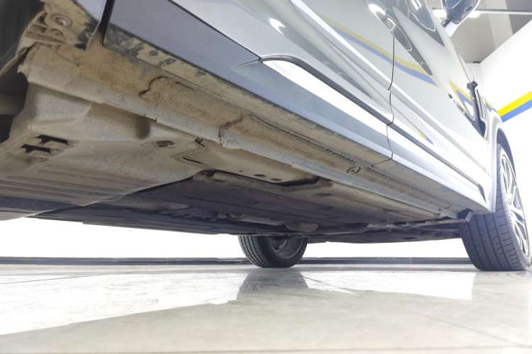 Used Lynk & Co 05 2022 2.0TD Four-Wheel Drive Dynamic Halo Right Side Sill