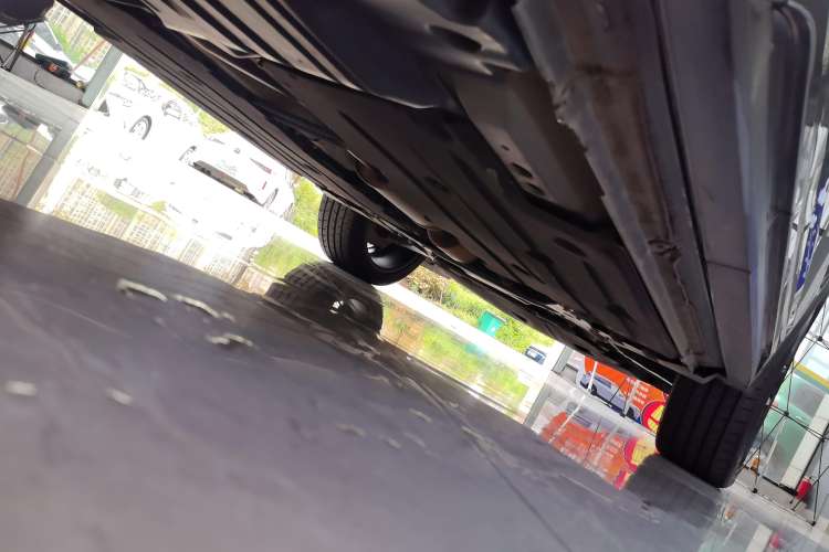 Used Lynk & Co 05 2022 2.0T Two-Wheel Drive Shine Halo Right Side Sill