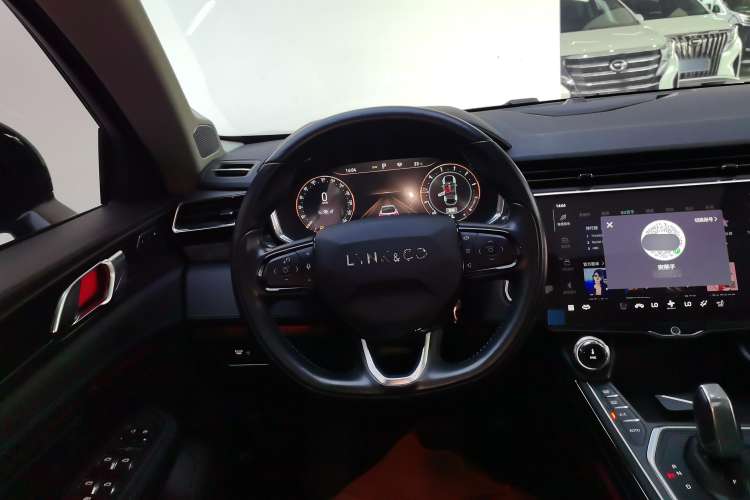 Used Lynk & Co 05 2022 2.0T Two-Wheel Drive Shine Halo Steering Wheel