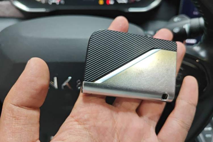 Used Lynk & Co 05 2022 2.0T Two-Wheel Drive Shine Halo Vehicle Key