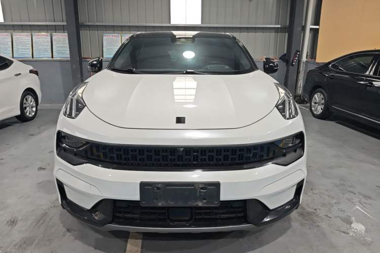 Used Lynk & Co 05 2022 2.0TD Four-Wheel Drive Dynamic Halo Front