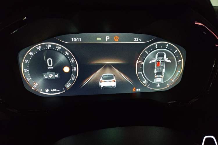 Used Lynk & Co 05 2022 2.0TD Four-Wheel Drive Dynamic Halo Instrument Cluster
