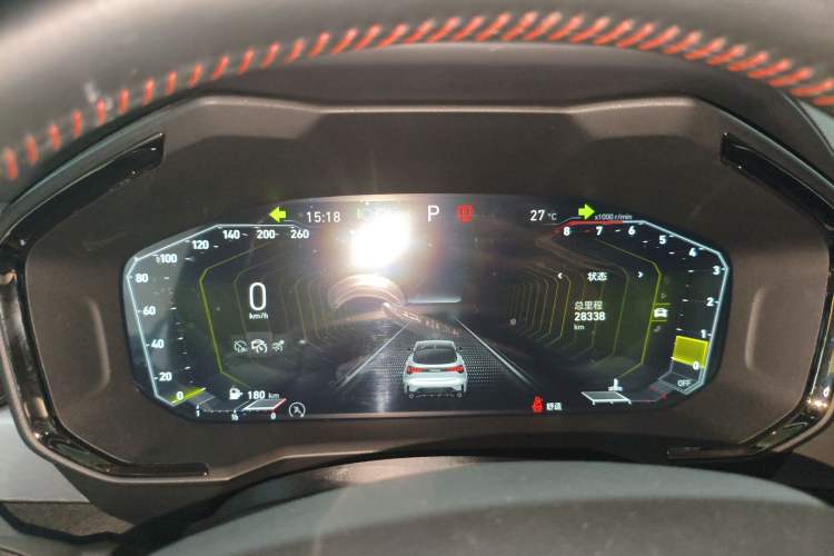 Used Lynk & Co 05 2022 2.0TD Four-Wheel Drive Dynamic Halo Instrument Cluster