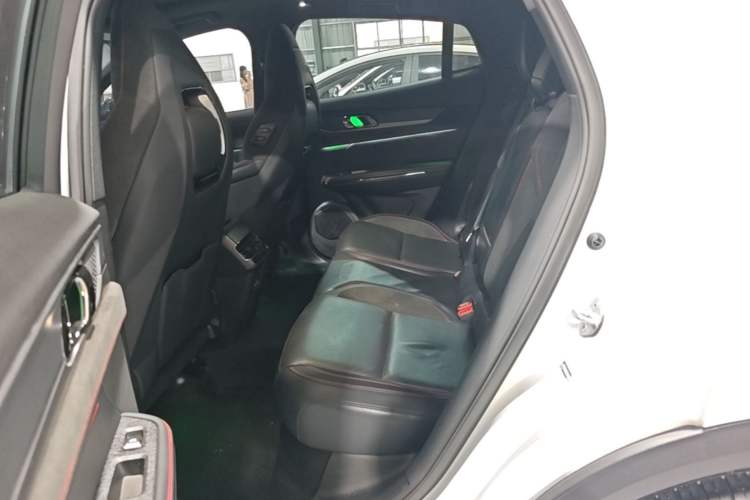 Used Lynk & Co 05 2022 2.0TD Four-Wheel Drive Dynamic Halo Left Rear Seat