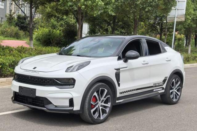 Used Lynk & Co 05 2022 2.0TD Four-Wheel Drive Dynamic Halo