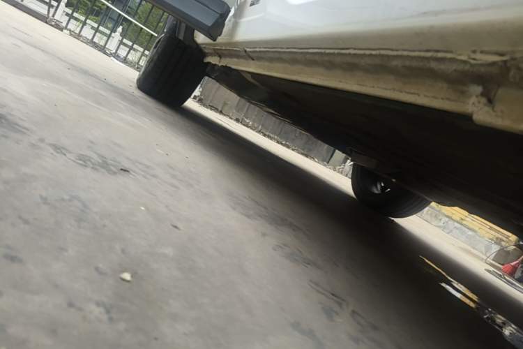 Used Lynk & Co 05 2022 2.0T Two-Wheel Drive Shine Halo Right Side Sill