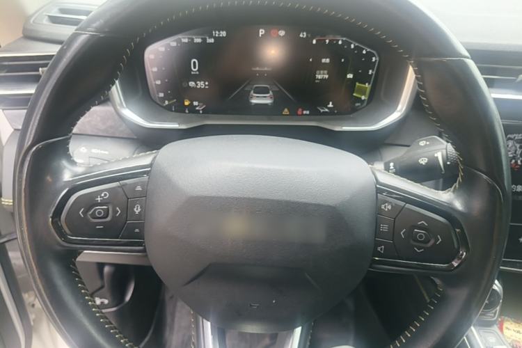 Used Lynk & Co 05 2022 2.0T Two-Wheel Drive Shine Halo Steering Wheel