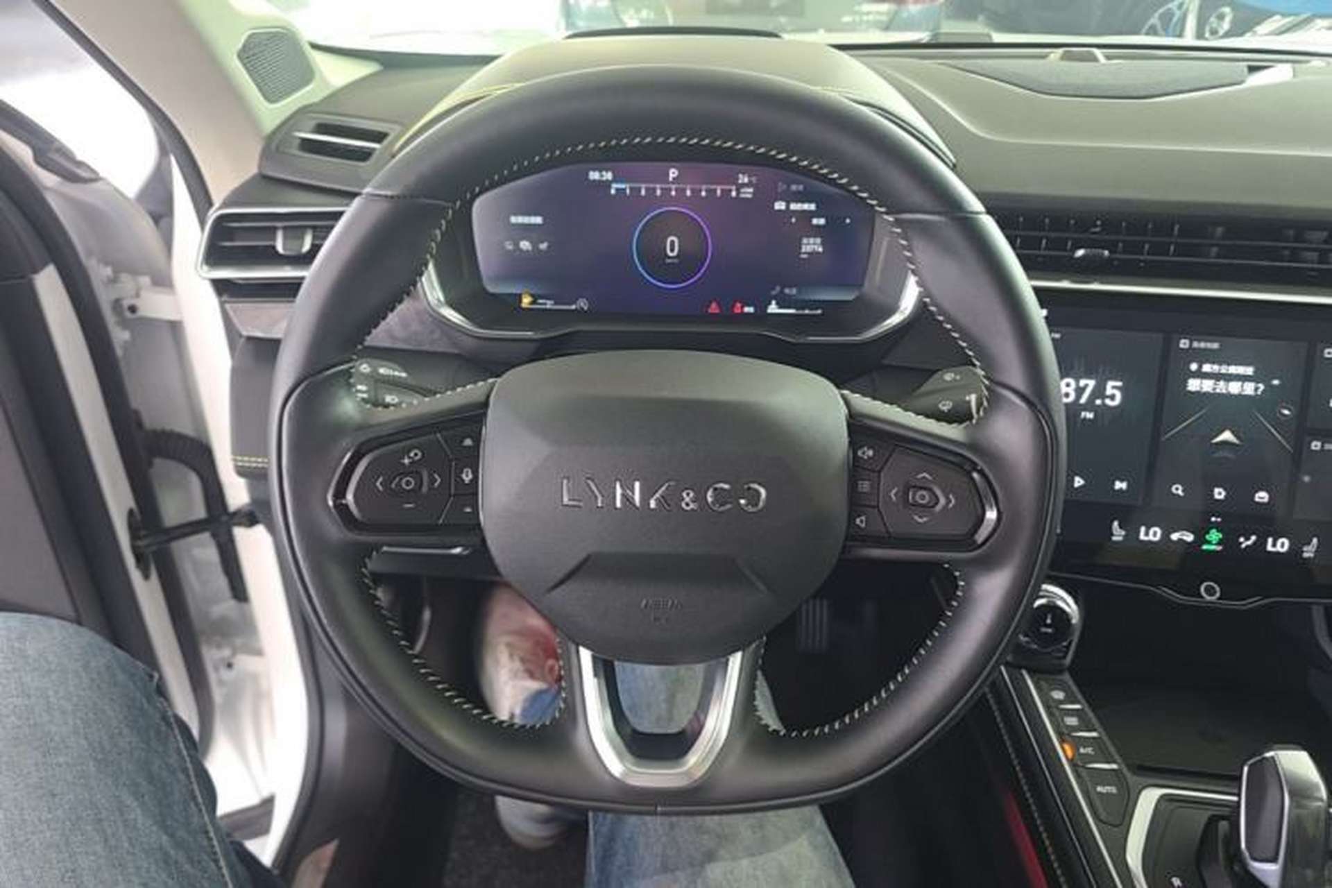 Used Lynk & Co 05 2022 2.0T Two-Wheel Drive Shine Halo Steering Wheel