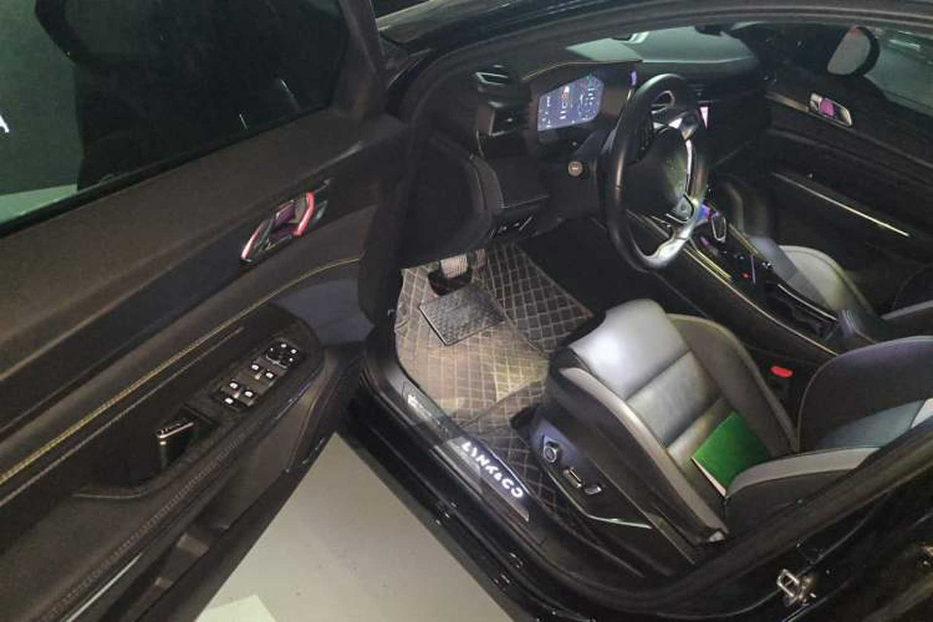 Used Lynk & Co 05 2023 2.0TD Two-Wheel Drive Shine Halo Driver Seat
