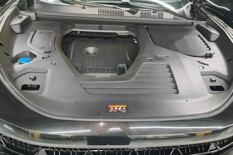 Used Lynk & Co 05 2023 2.0TD Two-Wheel Drive Zhaopu Pro Engine Bay