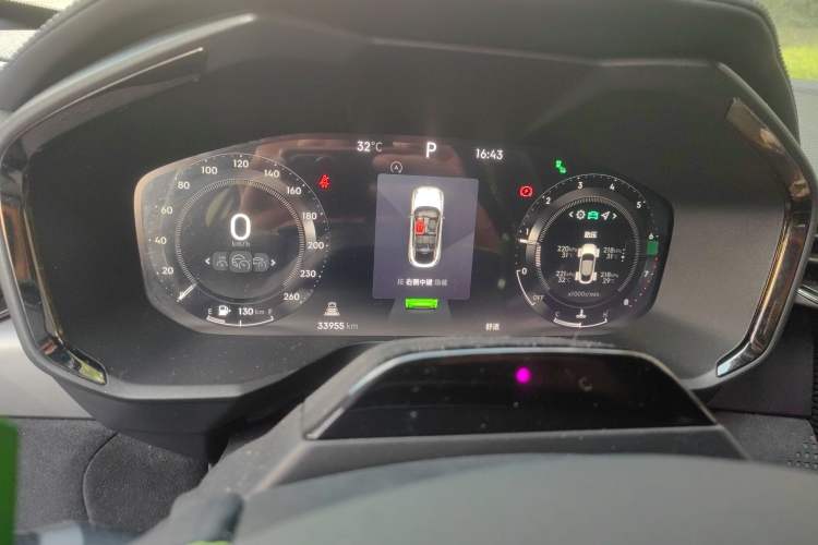 Used Lynk & Co 05 2023 05+ 2.0TD Four-Wheel Drive Exploration Edition Instrument Cluster