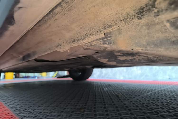Used Lynk & Co 05 2023 2.0TD Two-Wheel Drive Shine Halo Left Side Sill