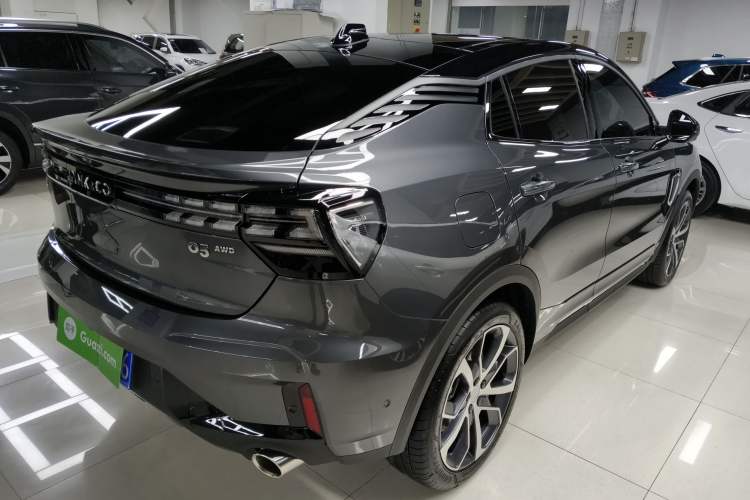 Used Lynk & Co 05 2023 2.0TD Four-Wheel Drive Sporty Halo Rear Right 45 Deg