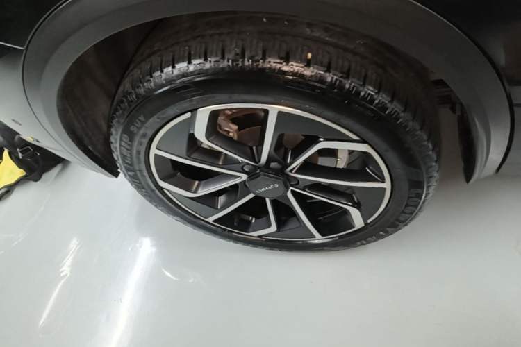 Used Lynk & Co 05 2023 2.0TD Two-Wheel Drive Zhaopu Pro Right Rear Wheel Hub