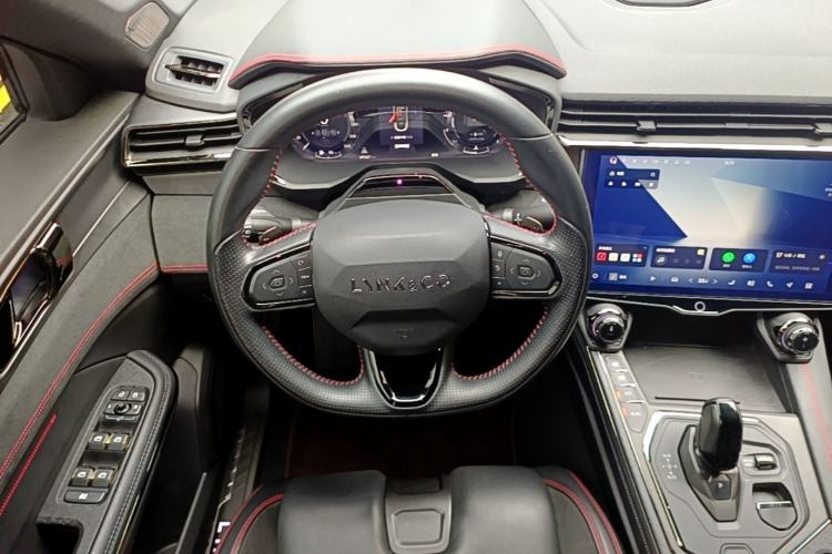 Used Lynk & Co 05 2023 2.0TD Four-Wheel Drive Sporty Halo Steering Wheel