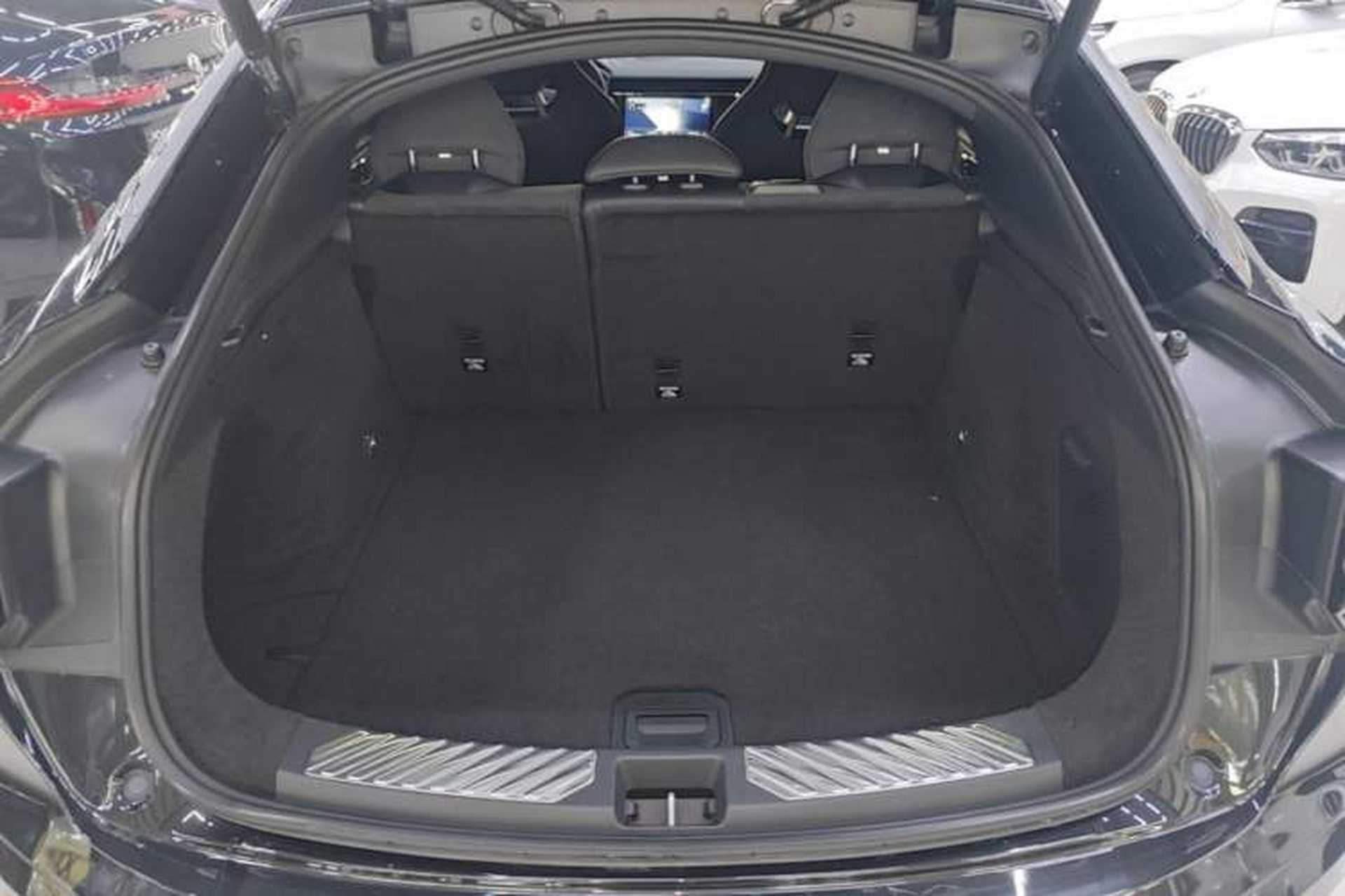 Used Lynk & Co 05 2023 2.0TD Four-Wheel Drive Sporty Halo Trunk