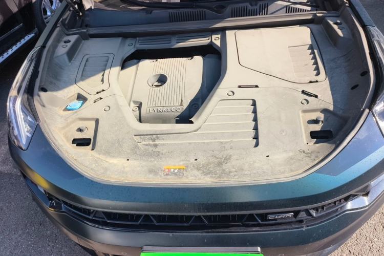 Used Lynk & Co 05 2023 2.0TD Two-Wheel Drive Shine Halo Engine Bay
