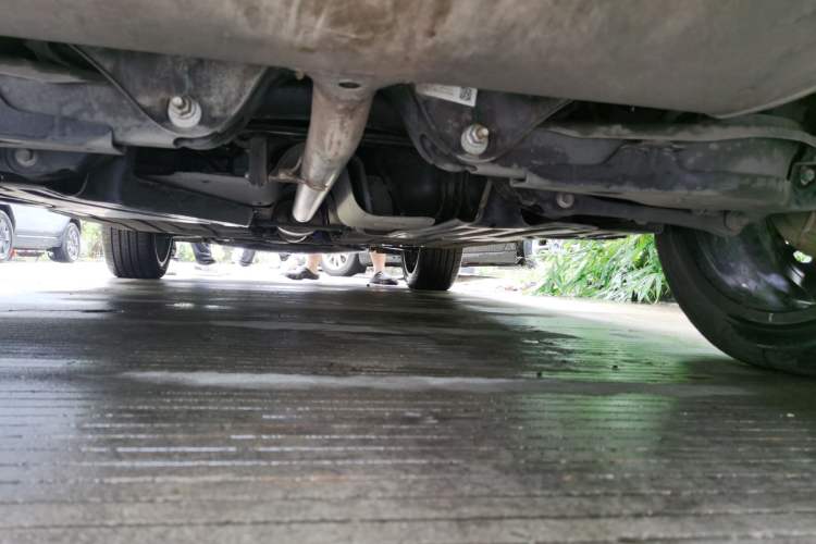 Used Lynk & Co 05 2023 2.0TD Two-Wheel Drive Shine Halo Chassis Rear