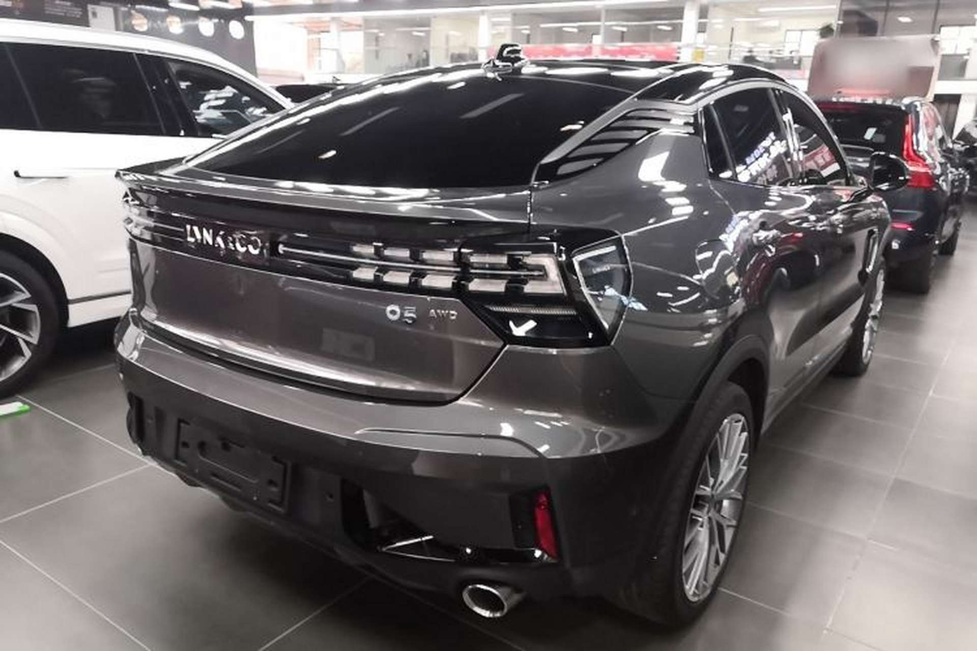 Used Lynk & Co 05 2023 2.0TD Four-Wheel Drive Sporty Halo Exterior 5
