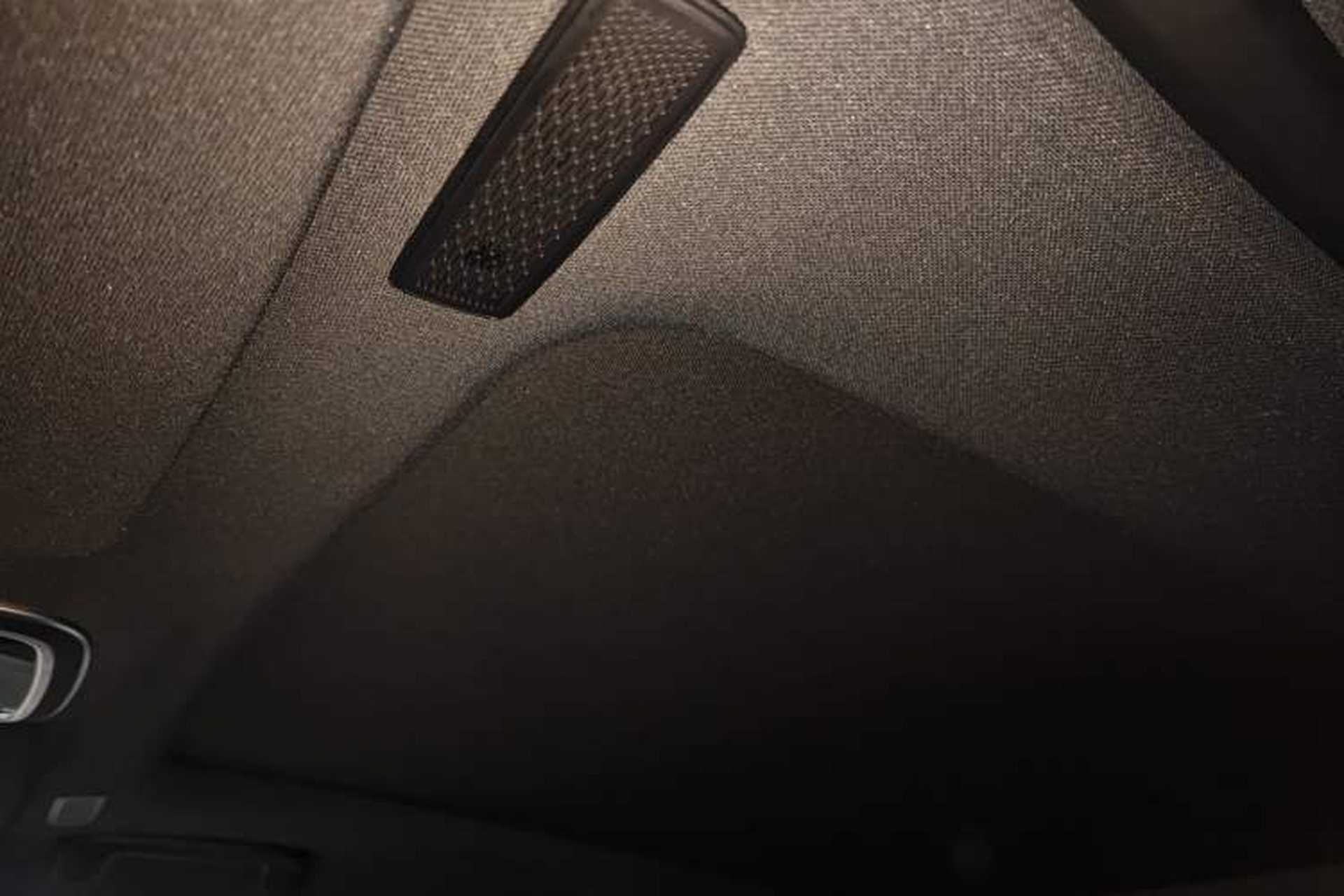 Used Lynk & Co 05 2023 2.0TD Two-Wheel Drive Shine Halo Headliner