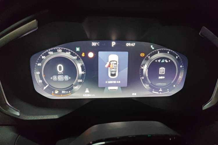 Used Lynk & Co 05 2023 2.0TD Two-Wheel Drive Zhaopu Pro Instrument Cluster