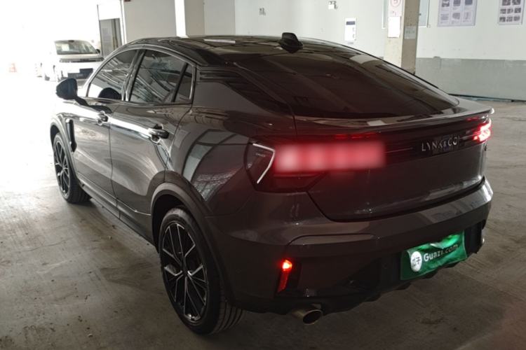 Used Lynk & Co 05 2023 2.0TD Two-Wheel Drive Shine Halo Rear Left 45 Deg