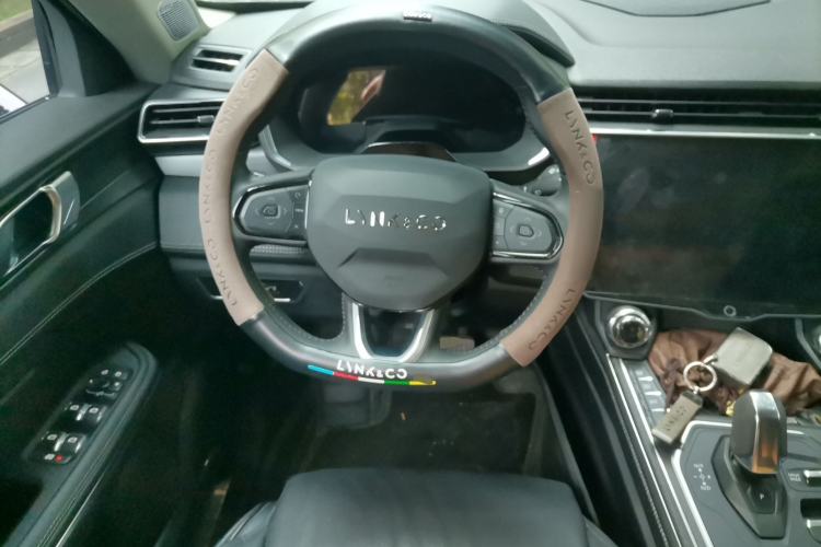Used Lynk & Co 05 2023 2.0TD Two-Wheel Drive Zhaopu Pro Steering Wheel