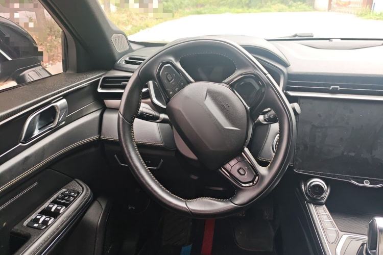 Used Lynk & Co 05 2023 2.0TD Two-Wheel Drive Zhaopu Pro Steering Wheel