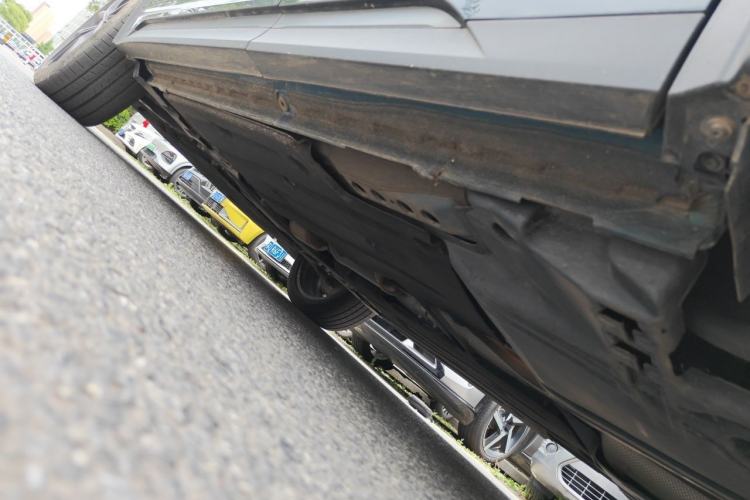Used Lynk & Co 05 2023 2.0TD Two-Wheel Drive Shine Halo Chassis Rear Left