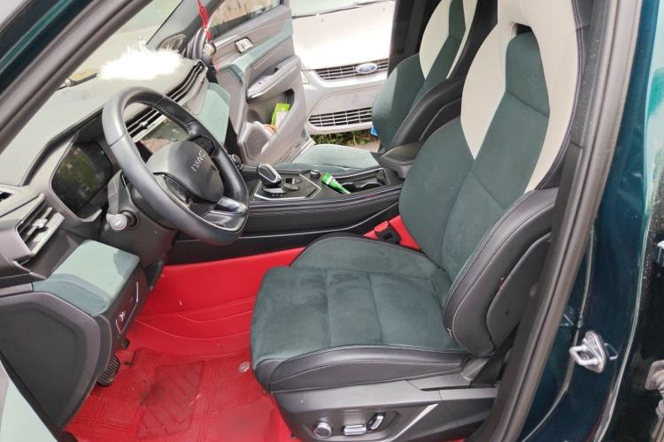 Used Lynk & Co 05 2023 2.0TD Two-Wheel Drive Shine Halo Left Front Seat