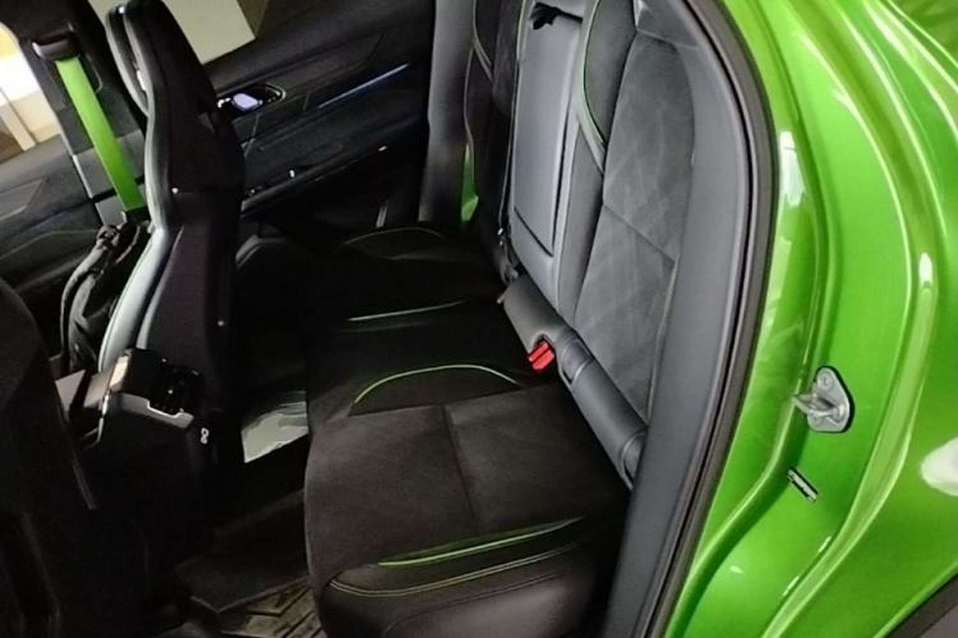 Used Lynk & Co 05 2023 05+ 2.0TD Four-Wheel Drive Exploration Edition Left Rear Seat