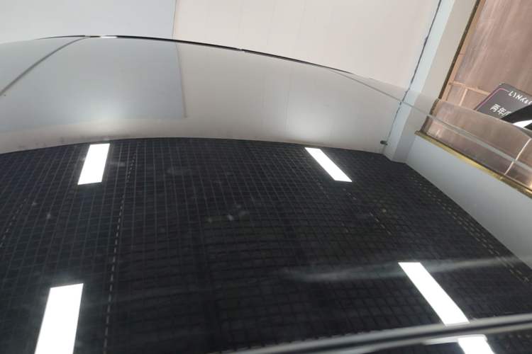 Used Lynk & Co 05 2023 2.0TD Two-Wheel Drive Shine Halo Roof