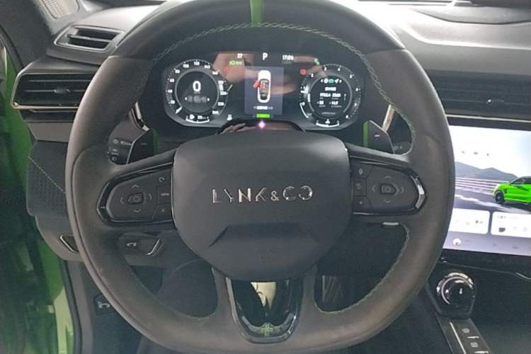 Used Lynk & Co 05 2023 05+ 2.0TD Four-Wheel Drive Exploration Edition Steering Wheel