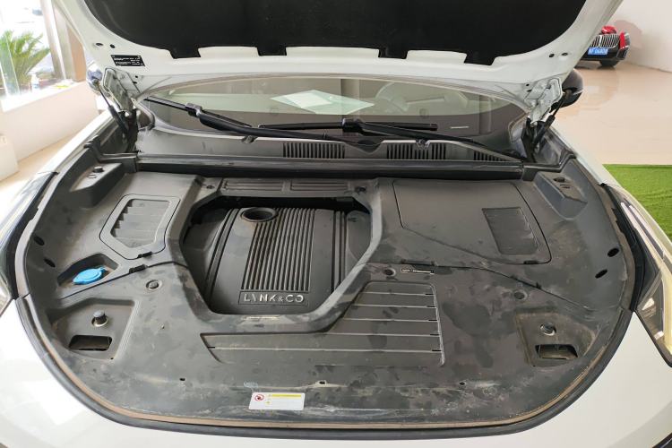 Used Lynk & Co 05 EM-P 2021 1.5TD PHEV HALO Engine Bay