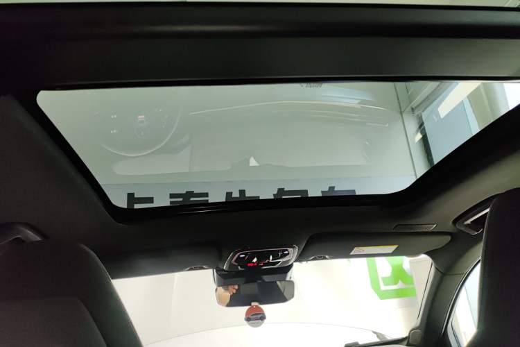 Used Lynk & Co 05 EM-P 2021 1.5TD PHEV HALO Headliner