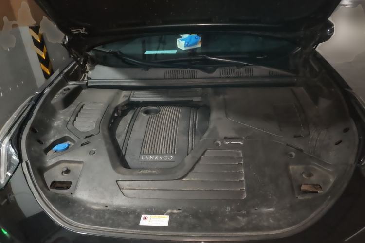 Used Lynk & Co 05 EM-P 2021 1.5TD PHEV HALO Engine Bay