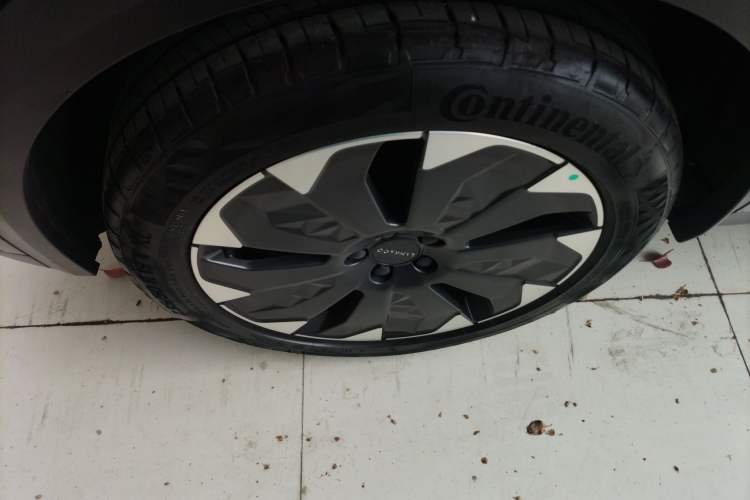 Used Lynk & Co 05 EM-P 2021 1.5TD PHEV HALO Exterior 5