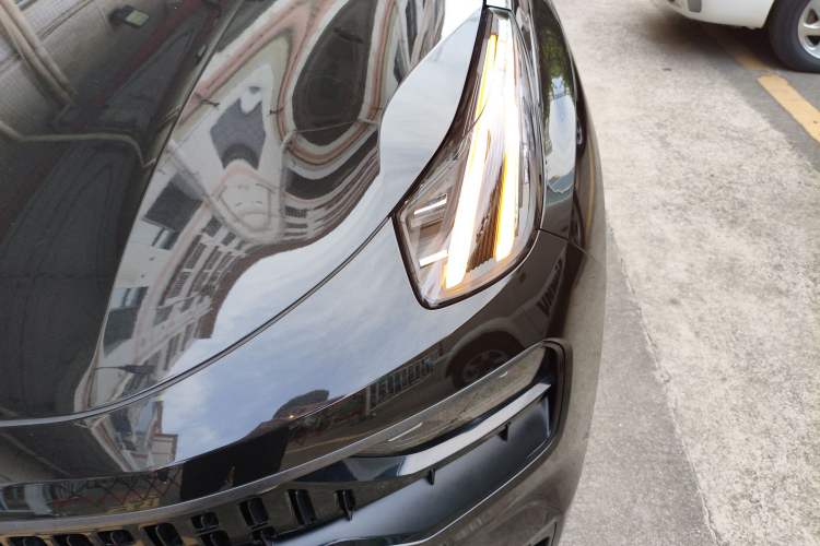Used Lynk & Co 05 EM-P 2021 1.5TD PHEV HALO Left Front Headlight