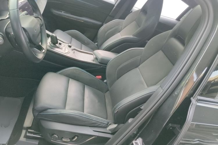 Used Lynk & Co 05 EM-P 2021 1.5TD PHEV HALO Left Front Seat