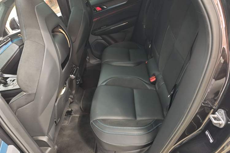 Used Lynk & Co 05 EM-P 2021 1.5TD PHEV HALO Left Rear Seat