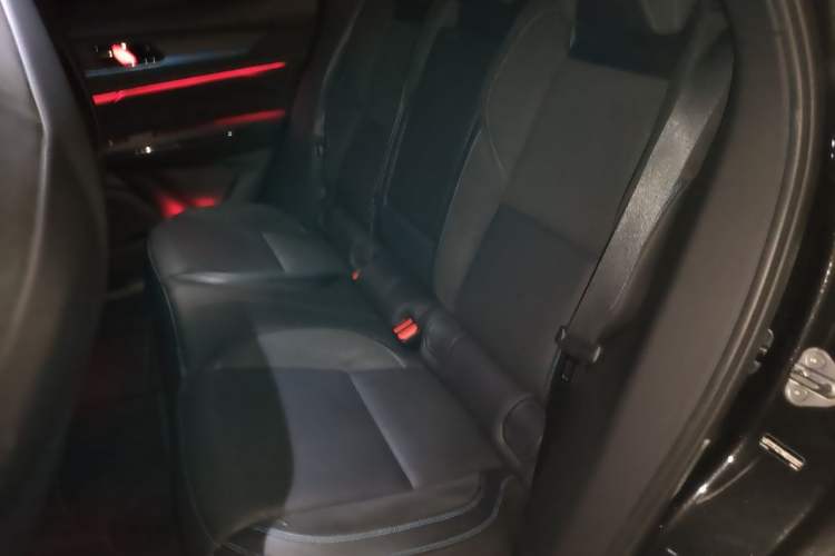 Used Lynk & Co 05 EM-P 2021 1.5TD PHEV HALO Left Rear Seat