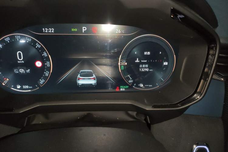Used Lynk & Co 05 EM-P 2021 1.5TD PHEV HALO Odometer Close Up