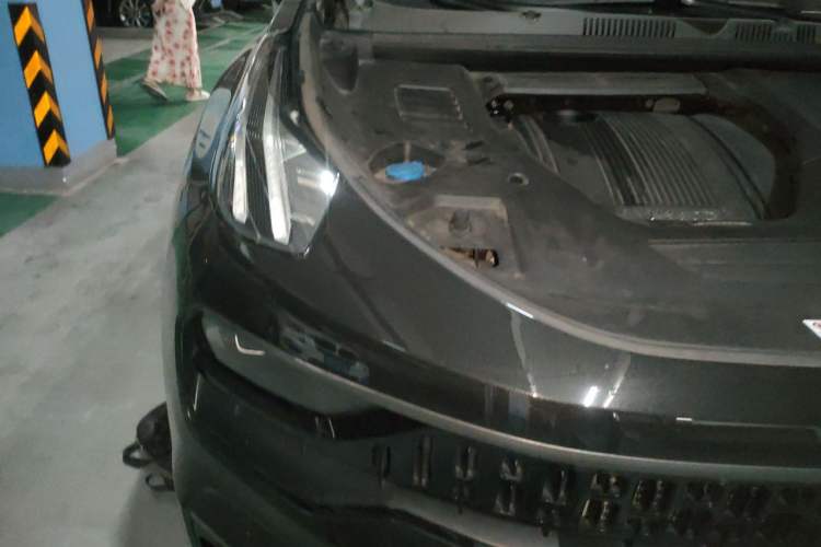 Used Lynk & Co 05 EM-P 2021 1.5TD PHEV HALO Right Front Headlight