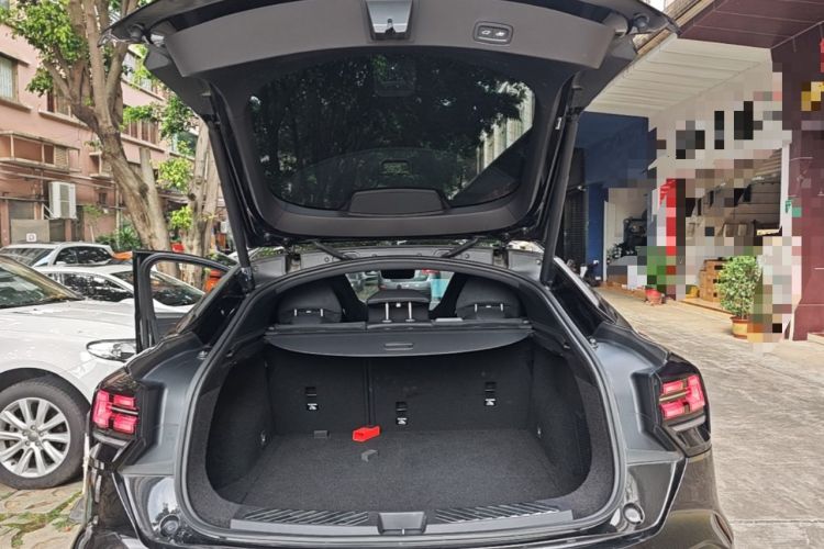 Used Lynk & Co 05 EM-P 2021 1.5TD PHEV HALO Trunk