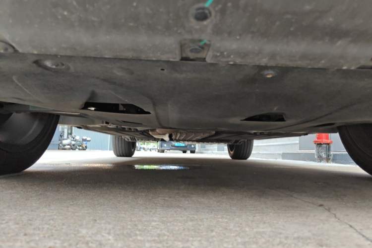 Used Lynk & Co 05 EM-P 2021 1.5TD PHEV HALO Chassis Front