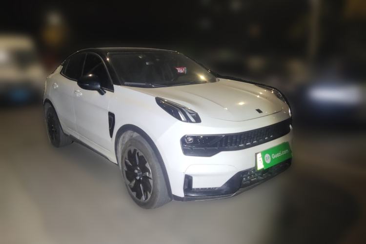 Used Lynk & Co 05 EM-P 2021 1.5TD PHEV HALO Front Right 45 Deg